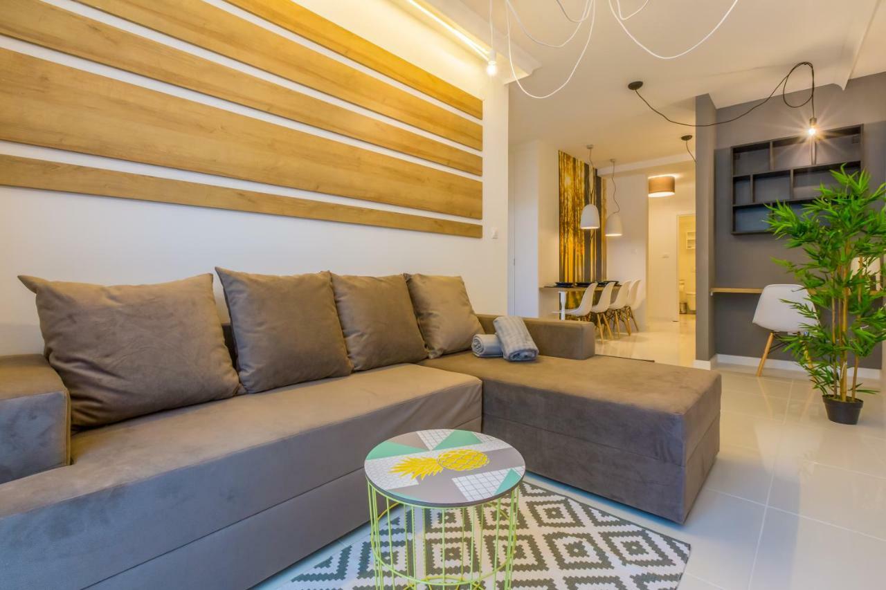 Boutique Apartments "7 Angels" ツリクヴェニツァ エクステリア 写真