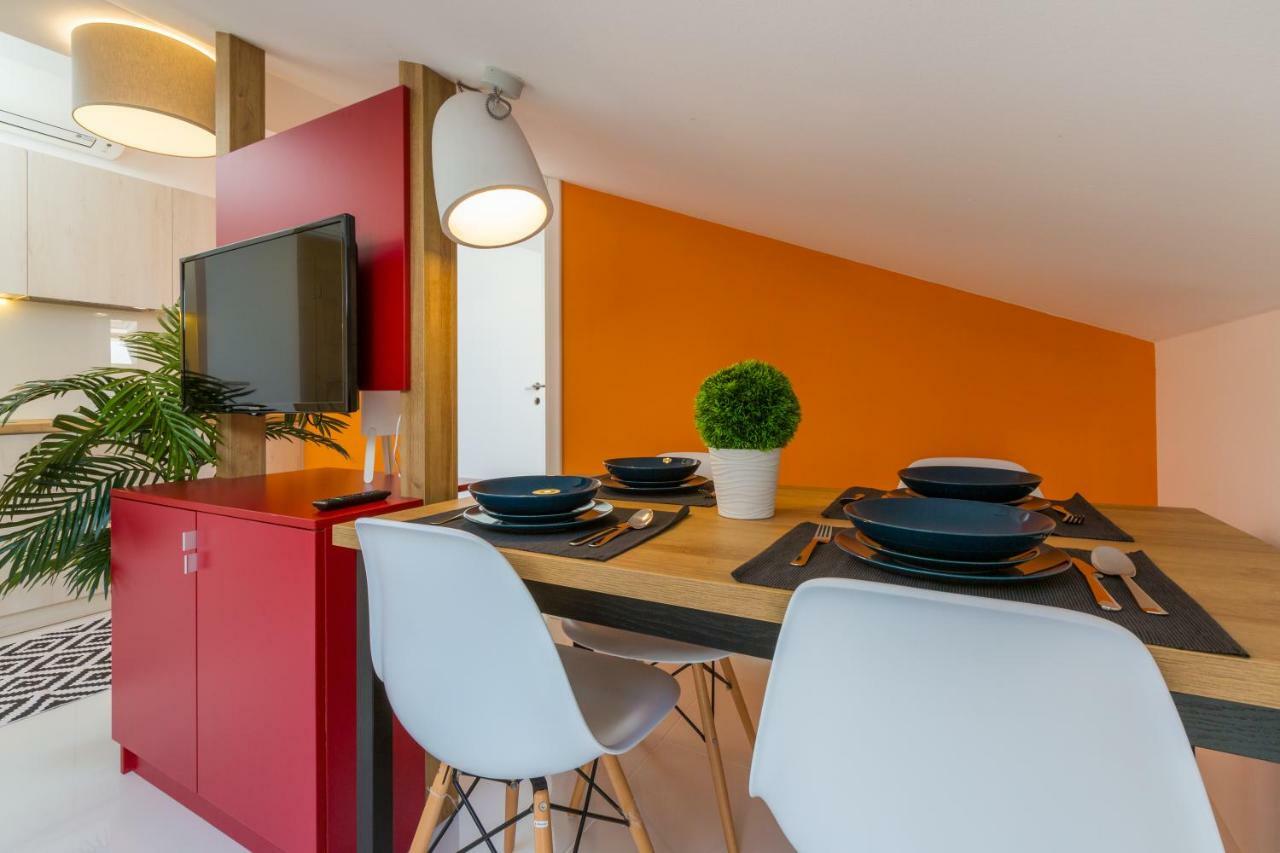 Boutique Apartments "7 Angels" ツリクヴェニツァ エクステリア 写真