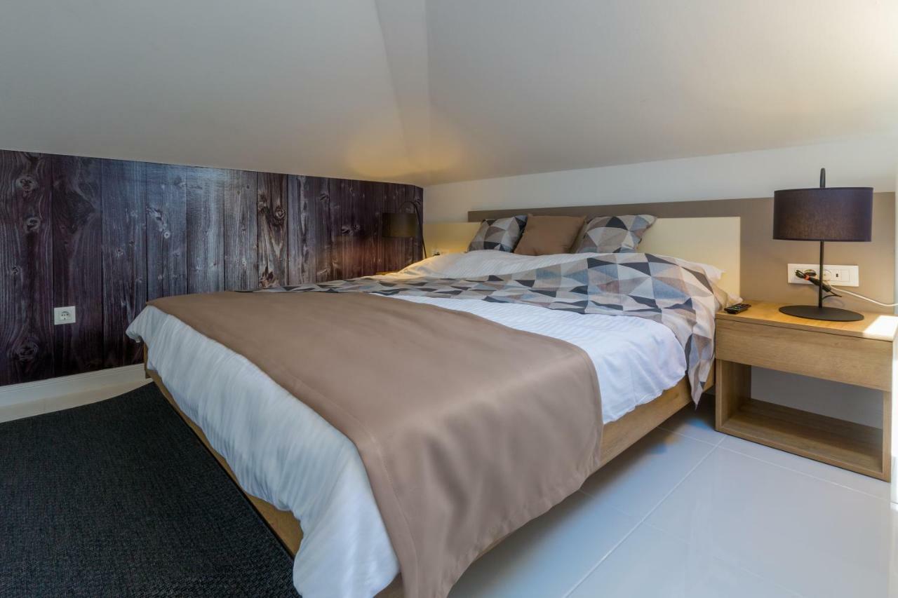 Boutique Apartments "7 Angels" ツリクヴェニツァ エクステリア 写真