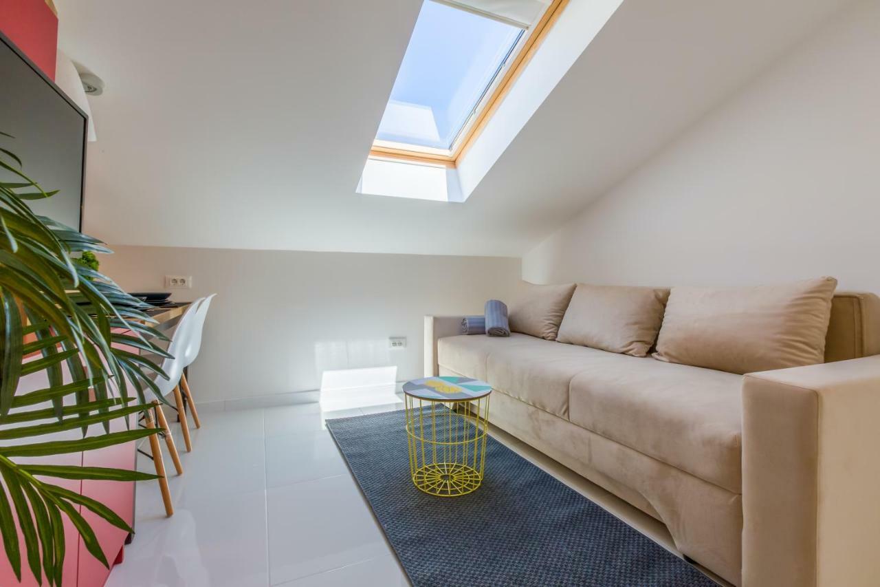 Boutique Apartments "7 Angels" ツリクヴェニツァ エクステリア 写真